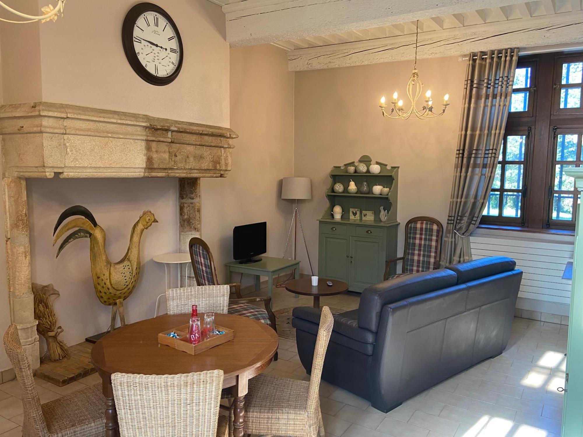 Demeures Et Chateaux L'Abbaye Caladoise - Anciennement Hostellerie Ferme Du Poulet Villefranche-sur-Saône Habitación foto